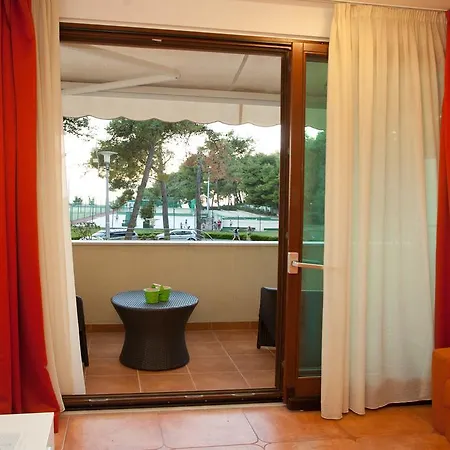 Residence Apartments Anamaria Podstrana Exterior photo