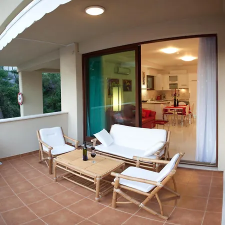 Residence Apartments Anamaria Podstrana Exterior photo